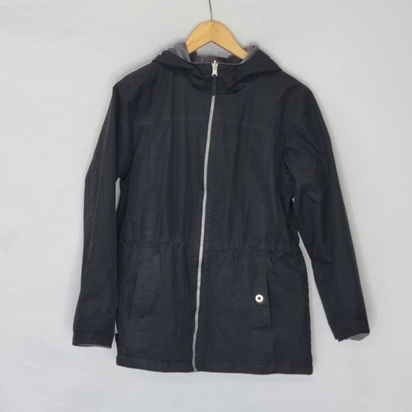UNBRANDED Reversible Black Rain material to Gray fuzzy material hooded zip up - Picture 3 of 16